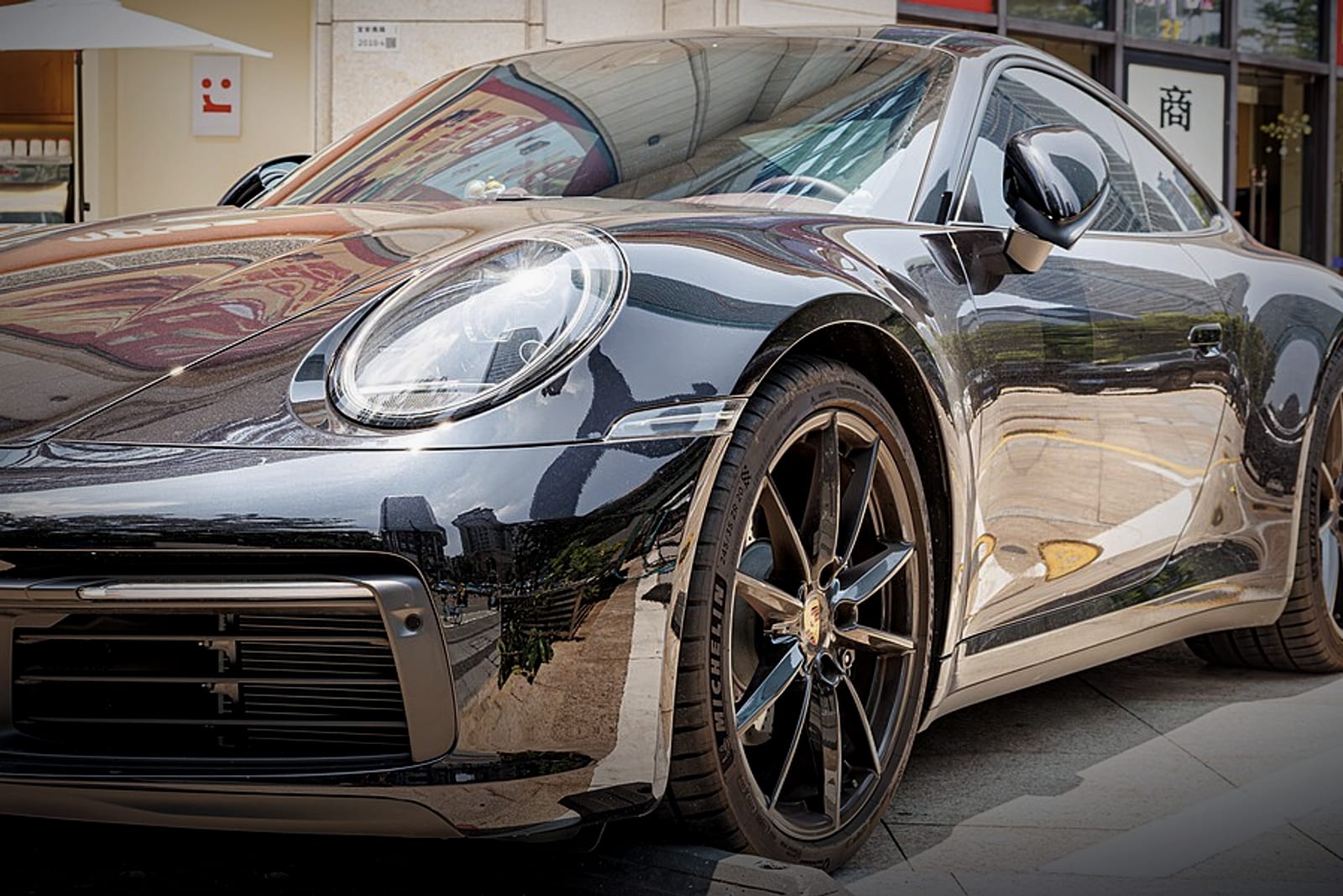 Porsche 911 Carrera S, Sportwagen — Aussenansicht